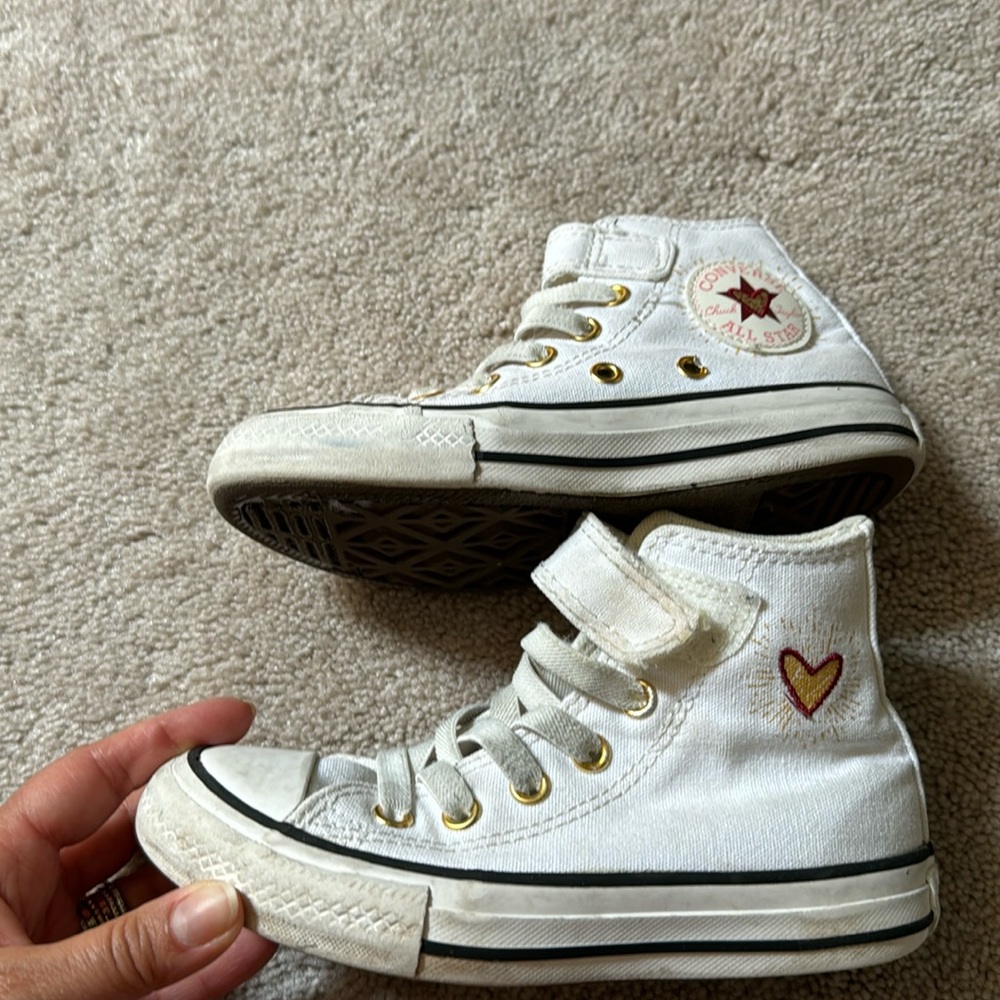 Converse Chuck Taylor All Star Easy-On High 'Valentine's Day- Vintage White'